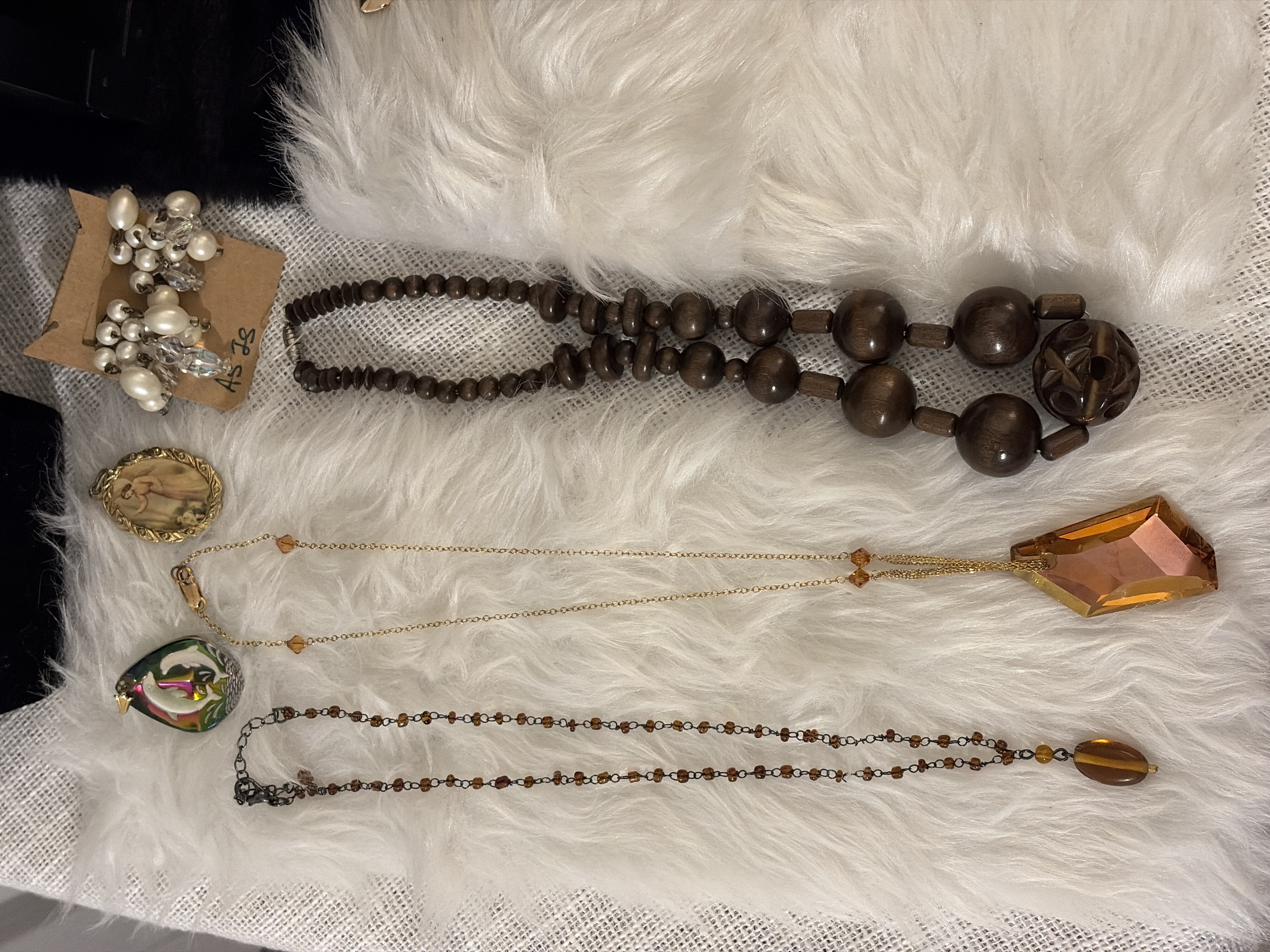 vintage jewelry